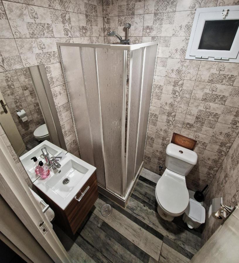 Al - Studio To Travelers Ponta Delgada Extérieur photo
